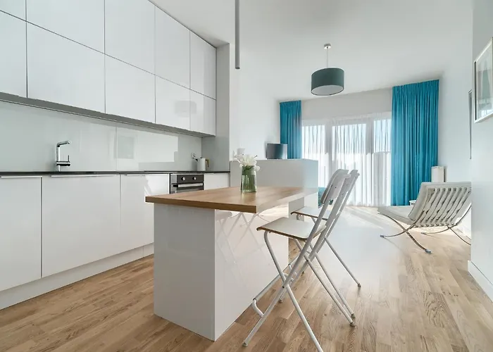 Hanza Tower 22 White Jacussi & Sauna & Pool &