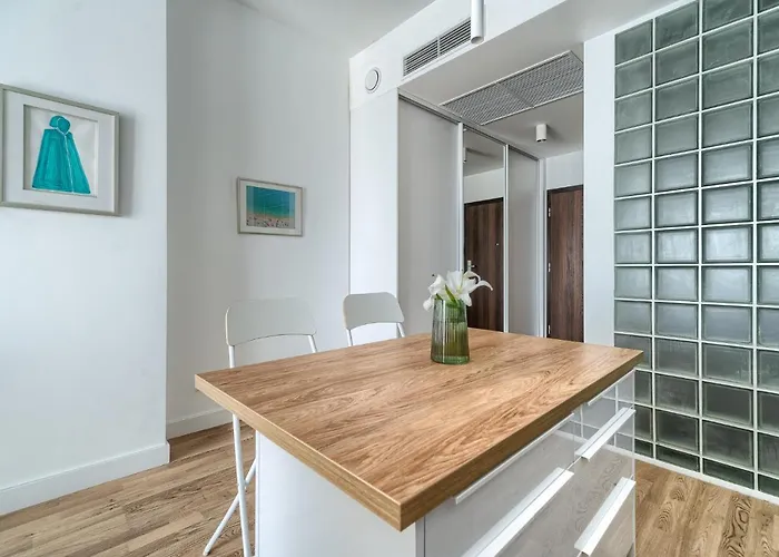 Apartment Hanza Tower 22 White Jacussi & Sauna & Pool & Szczecin