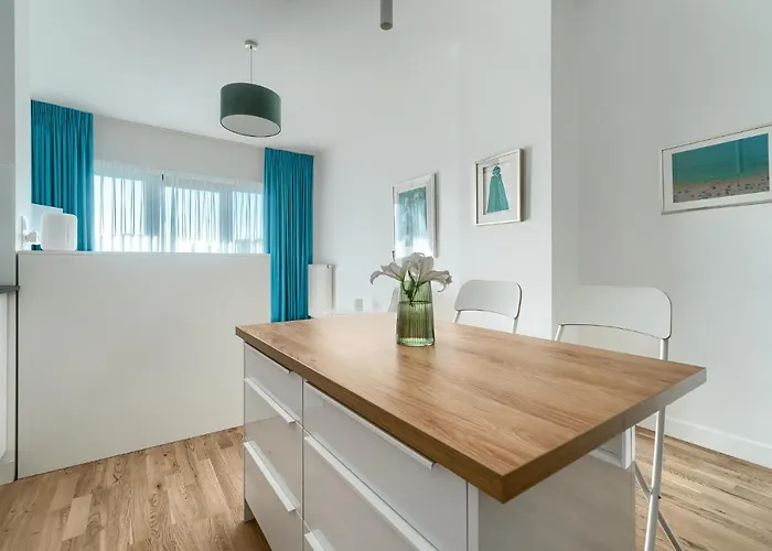 Hanza Tower 22 White Jacussi & Sauna & Pool & Apartment Szczecin