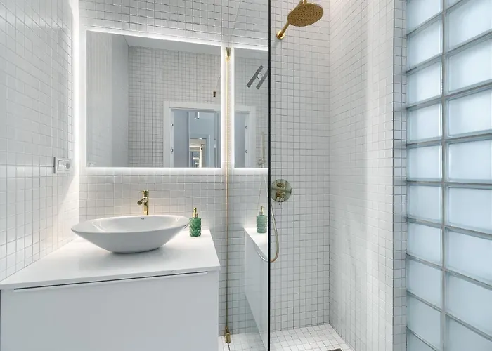 Hanza Tower 22 White Jacussi & Sauna & Pool & Daire