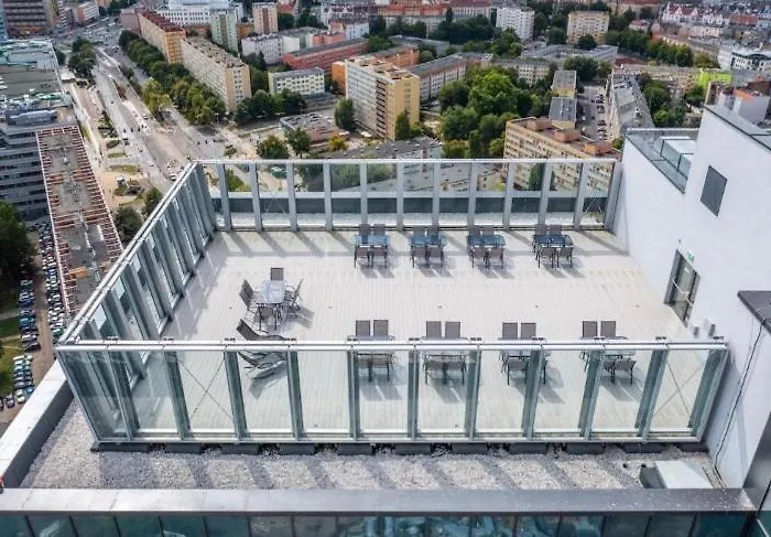 Hanza Tower 22 White Jacussi & Sauna & Pool & Daire *